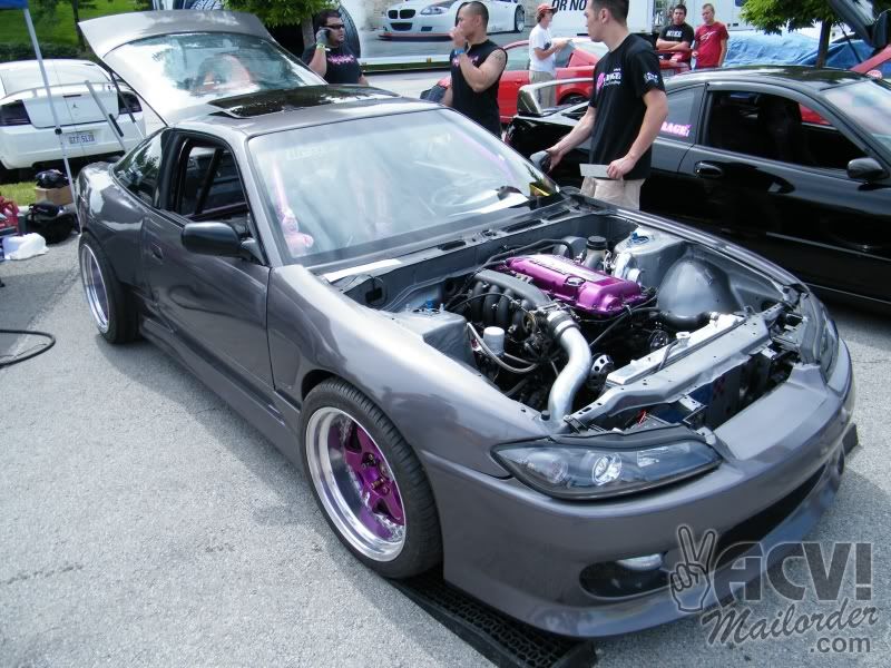 http://i101.photobucket.com/albums/m44/acvmotorsports/Event%20Pictures/HIN%20Chicago%202009/ACV041.jpg