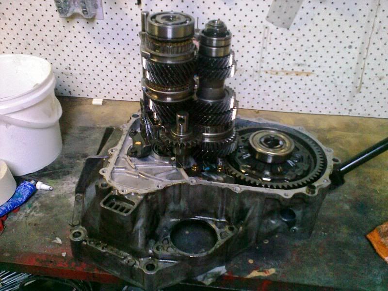 Clutch or gearbox bearing noise, need help diagnosing.