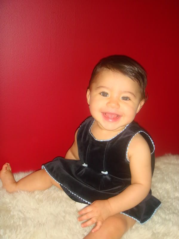 IMAGE: http://i101.photobucket.com/albums/m56/tania622/DSC01236.jpg