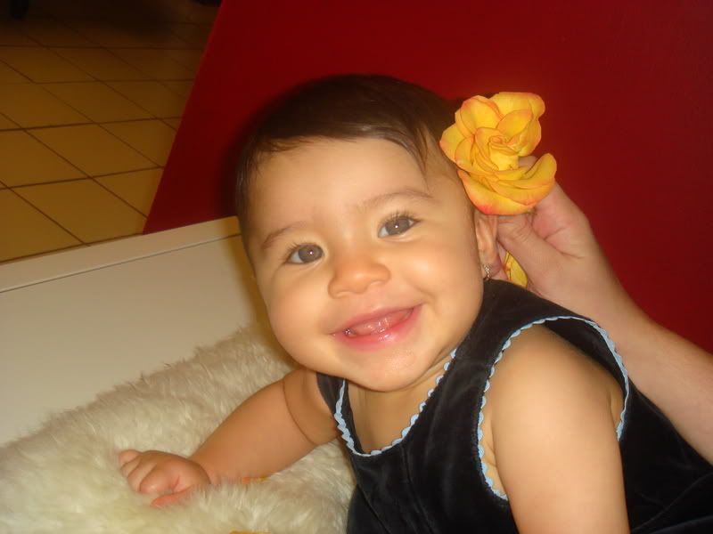 IMAGE: http://i101.photobucket.com/albums/m56/tania622/DSC01273.jpg