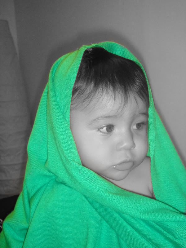 IMAGE: http://i101.photobucket.com/albums/m56/tania622/kikigreen.jpg