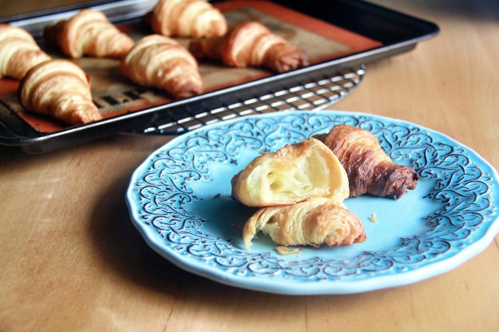 pastries / breakfast - classic french croissants
