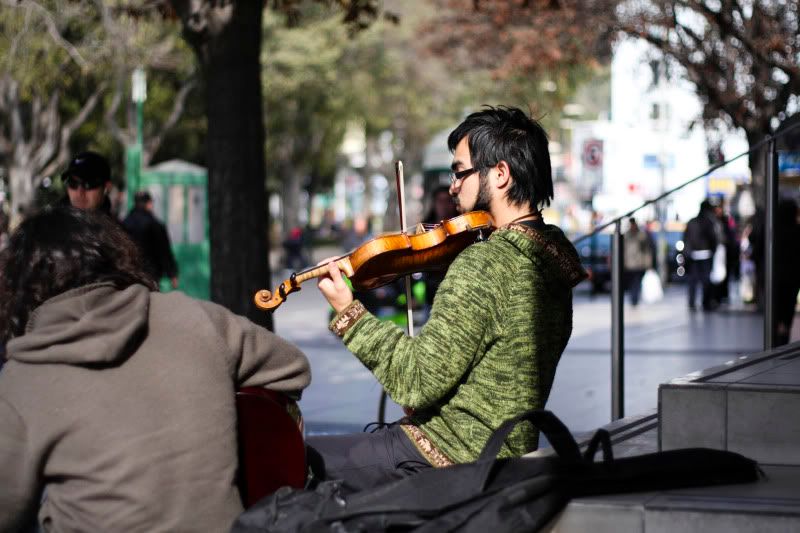 IMAGE: http://i101.photobucket.com/albums/m66/kjustiss/40DJune13229.jpg