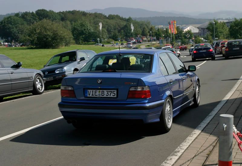 Estoril Blue B3 3.2 Saloon Estoril Blue B3 3.2 Saloon
