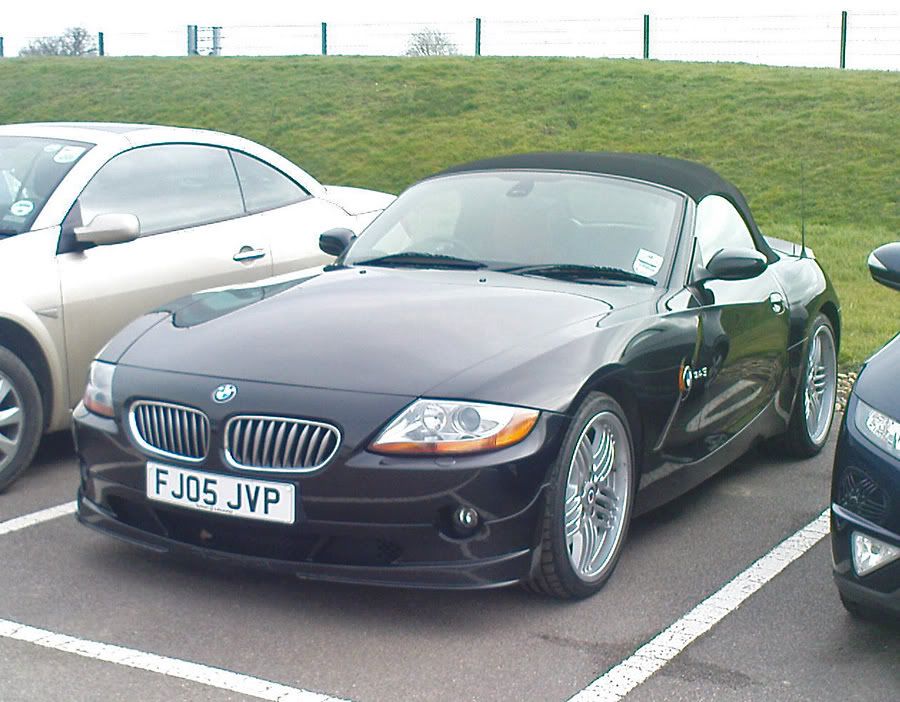 Black Roadster S Black Roadster S