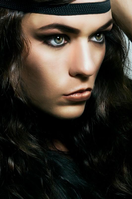 IMAGE: http://i101.photobucket.com/albums/m68/neliconcept/leslie15-1.jpg