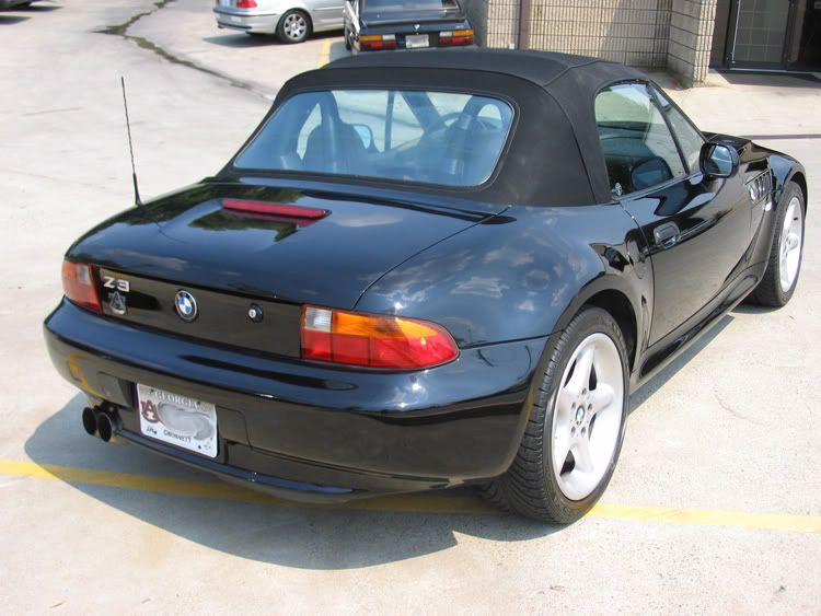 IMG_3514bmwZ3.jpg