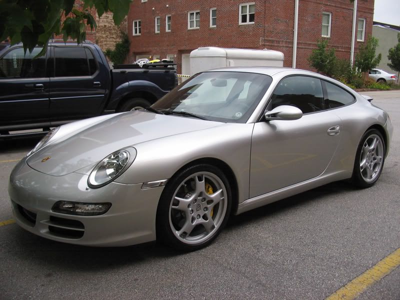 img_358905Porsche.jpg