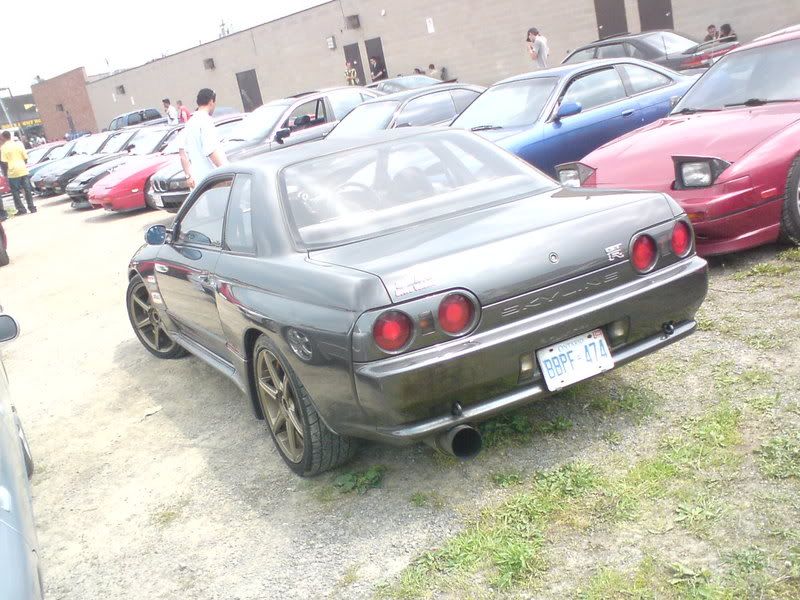 http://i101.photobucket.com/albums/m74/Tyronekamara/SON240SX%20Bings%20Meet%2008/DSC00350.jpg