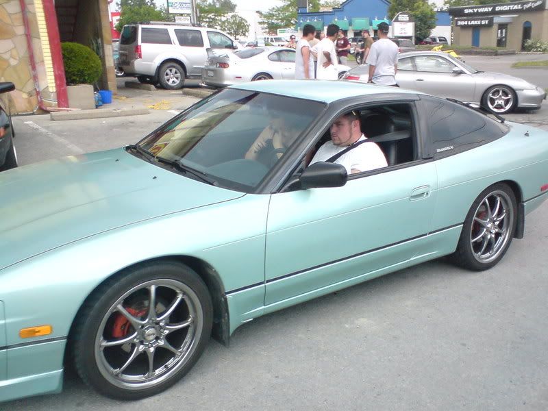 http://i101.photobucket.com/albums/m74/Tyronekamara/SON240SX%20Bings%20Meet%2008/DSC00355.jpg