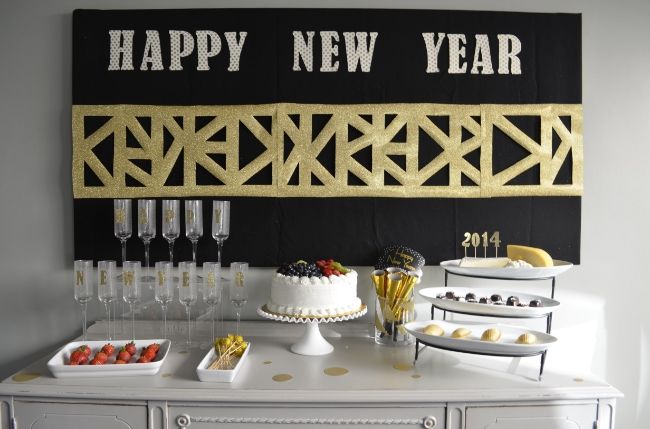 Easy DIY New Years Eve Party