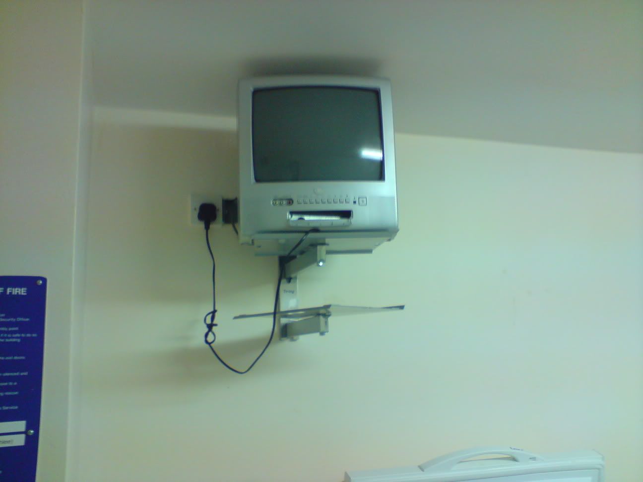 https://i101.photobucket.com/albums/m48/surgeon_2006/DSC00122.jpg