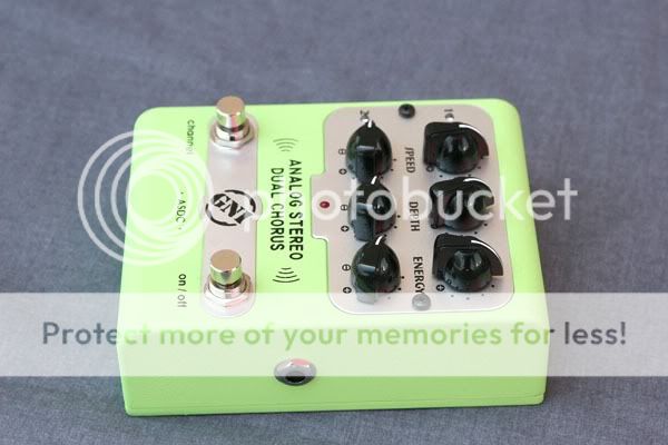 GNI Pedal Analog Stereo Dual Chorus   