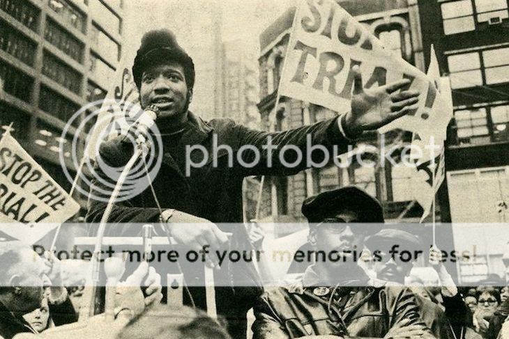  photo Fred_Hampton_Speaking_at_Chicago_Black_Panther_Rally__1969-730x487_zpskeggl53v.jpg